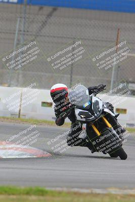 media/Oct-15-2022-Fastrack Riders (Sat) [[9a18b22502]]/Level2/Turn 9 1130am/